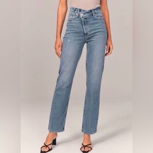 Abercrombie & Fitch Women's 90’s Straight Leg Blue Jeans